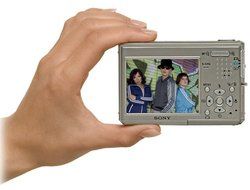 Sony Cybershot DSC-T1 5MP Digital Camera with 3x Optical Zoom N8