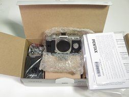 Pentax Q10 12.4 MP Digital Camera - Silver (Body Only)