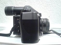Mamiya 645E - SLR camera - medium - body only N5