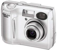 Nikon Coolpix 5600 5MP Digital Camera with 3x Optical Zoom N2