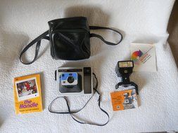 Kodak "Handle" Instant Camera N5