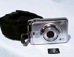 Fujifilm FinePix A820 8.3 MP Compact Digital Camera