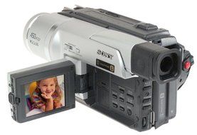 Sony DCRTRV120 Digital Camcorder (Discontinued by Manufacturer) N2