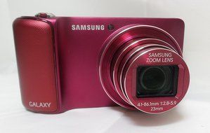 Samsung Galaxy Camera EK-GC100 8GB , Android OS, v4.1 (Jelly Bean) 3G Unlocked HSDPA 850 / 900 / 1900 / 2100 (...