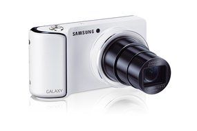 Samsung Galaxy Camera EK-GC100 8GB , Android OS, v4.1 (Jelly Bean) 3G Unlocked HSDPA 850 / 900 / 1900 / 2100 (... N4
