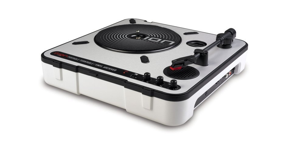 Ion Audio iPTUSB Portable USB Turntable with Software and Built-in Speaker N3