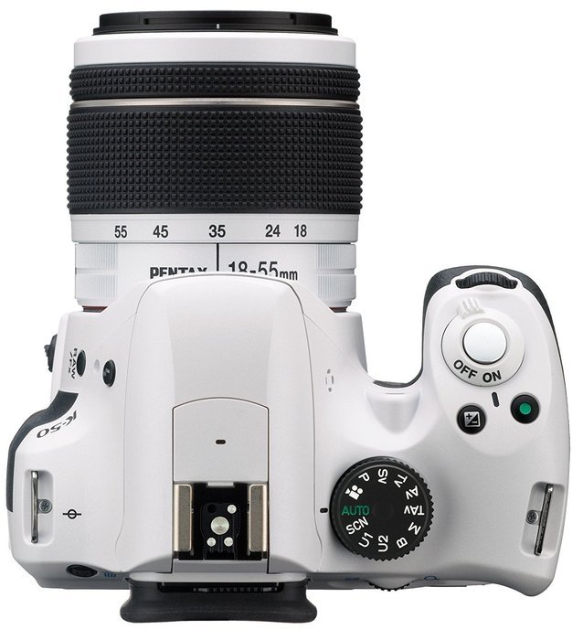 Pentax K 50 Kit blanc + DAL 18-55 WR + 50-200 WR N2
