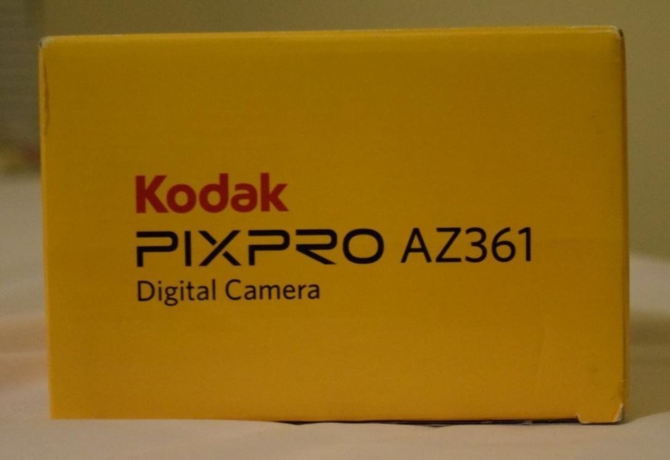 Kodak AZ361-WH PIXPRO Astro Zoom 16 MP Digital Camera with 36X Opitcal Zoom and 3" LCD Screen (White)