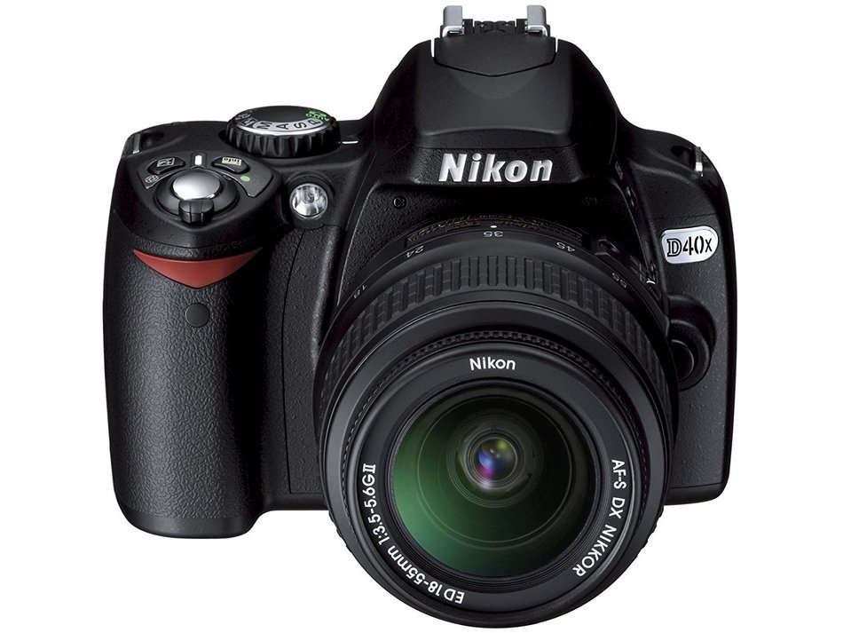 Nikon D40x 10.2MP Digital SLR Camera with 18-55mm f/3.5-5.6G ED II AF-S DX Zoom-Nikkor Lens (OLD MODEL) N11
