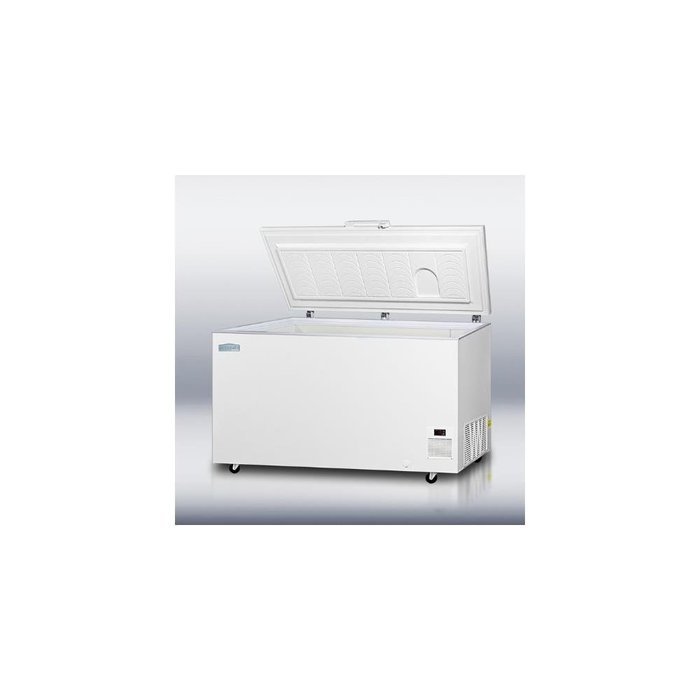 Summit EL51LT 67" AccuCold Commercial Chest Freezer with 15.5 cu. ft. Capacity Digital Thermostat Factory Installed... N3