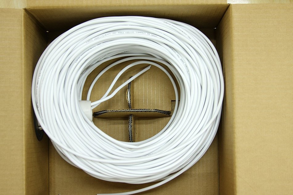 Five Star Cable 16 AWG 2C Bare Copper Speaker Cable, 500 Feet (152.4 Meters) - White N3