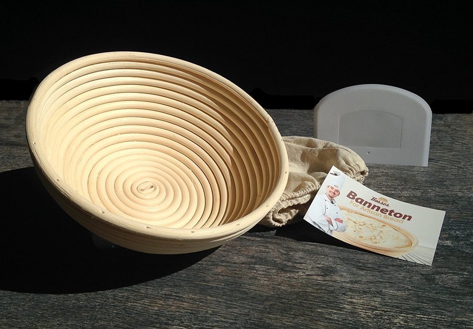 (9 Inch) Banneton Proofing Basket + Free Bowl Scraper & Cloth Liner - Perfect Bread Loaf Shape Flour Round Rising... N9