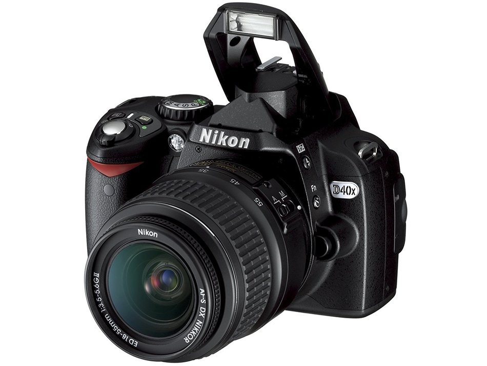 Nikon D40x 10.2MP Digital SLR Camera with 18-55mm f/3.5-5.6G ED II AF-S DX Zoom-Nikkor Lens (OLD MODEL) N13