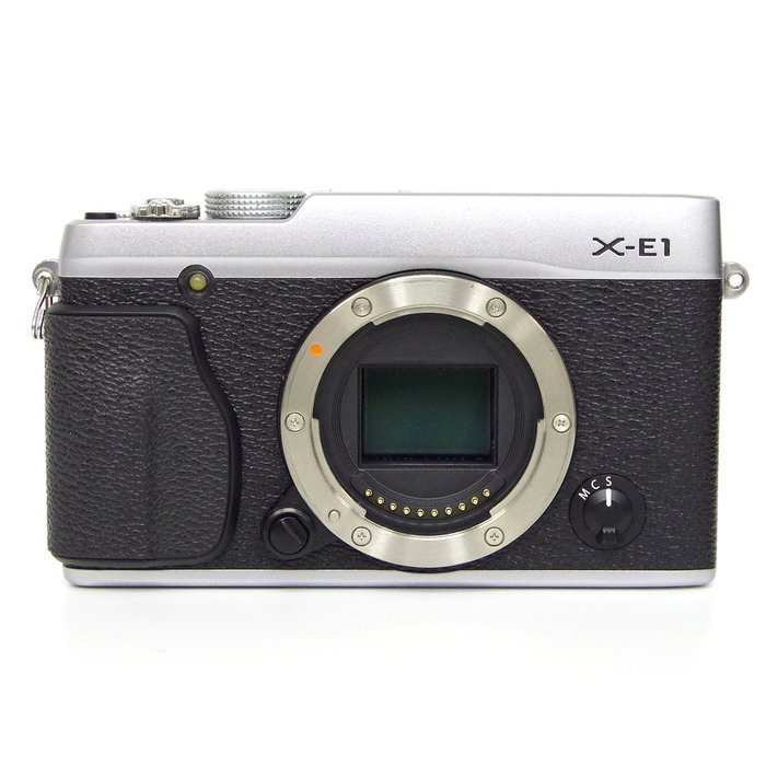 Fujifilm X-E1 16.3 MP Compact System Digital Camera with 2.8-Inch LCD and 18-55mm Lens (Silver) (OLD MODEL) N6