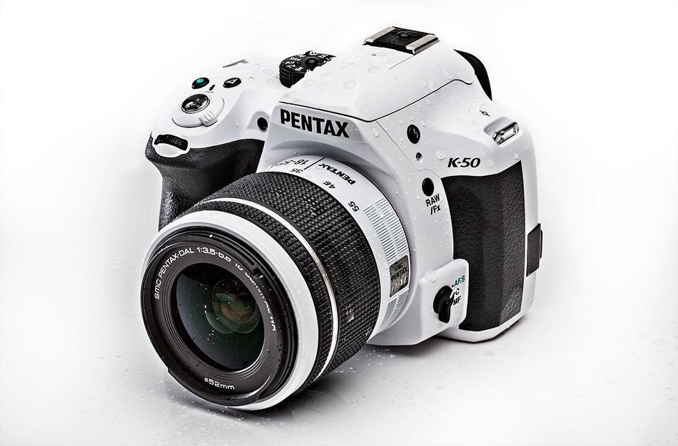 Pentax K 50 Kit blanc + DAL 18-55 WR N3