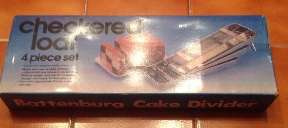 Rowoco Checkered Loaf 4 Piece Set Cake Pan