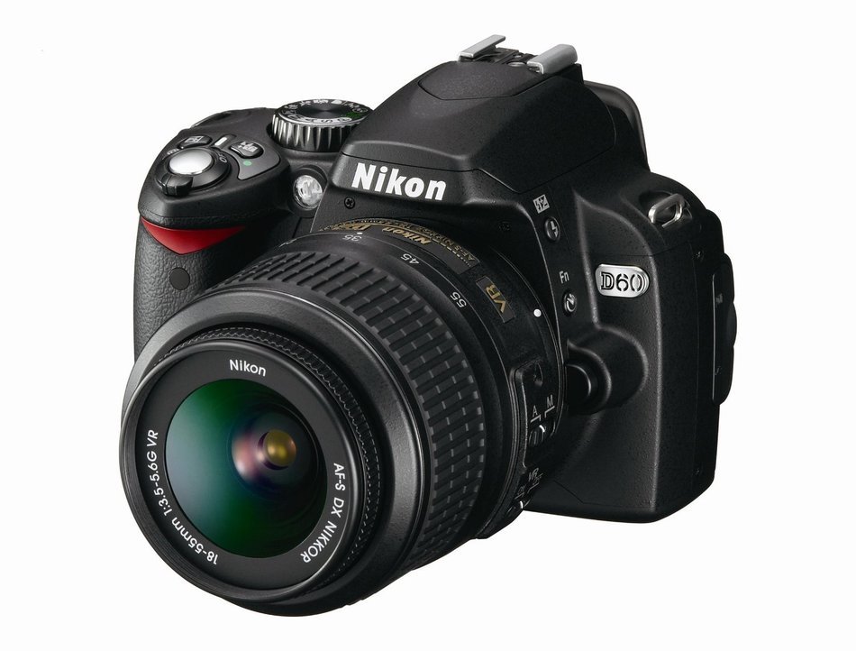 Nikon D60 DSLR Camera with 18-55mm f/3.5-5.6G Auto Focus-S Nikkor Zoom Lens N6