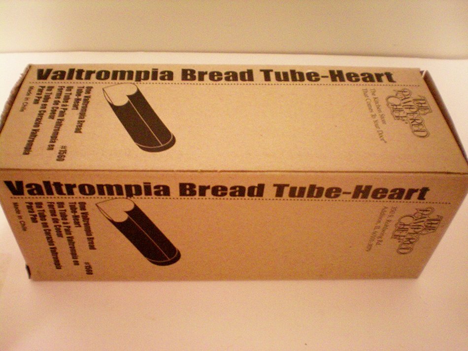 The Pampered Chef Valtrompia Bread Tube - Heart