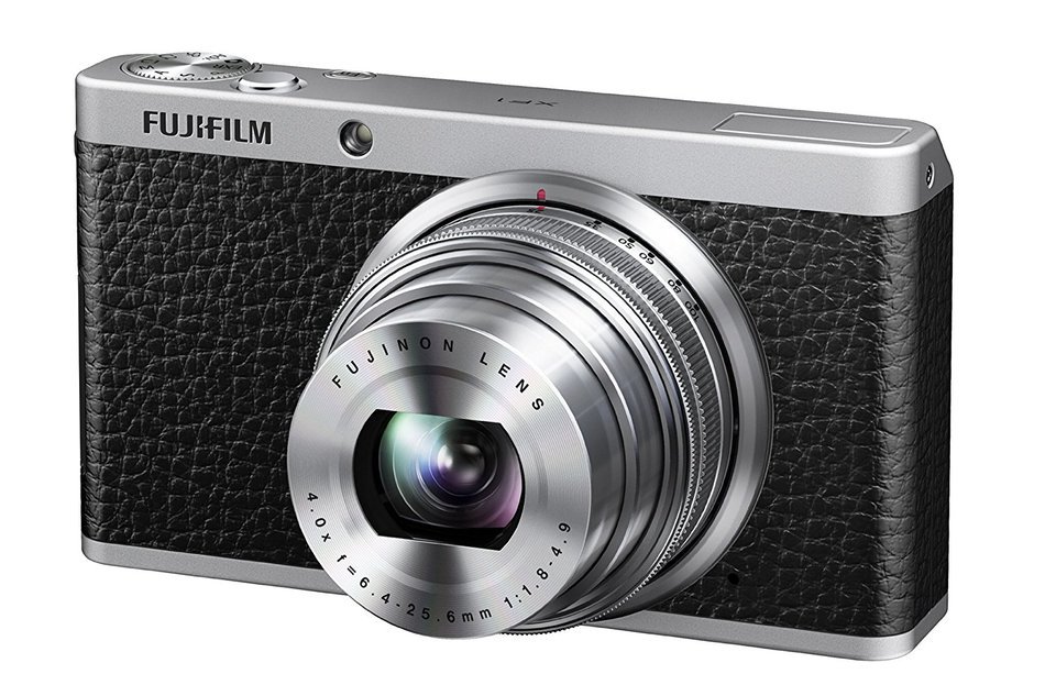 FUJIFILM Digital Camera XF1 x4 Optical zoom Black F FX-XF1B N8
