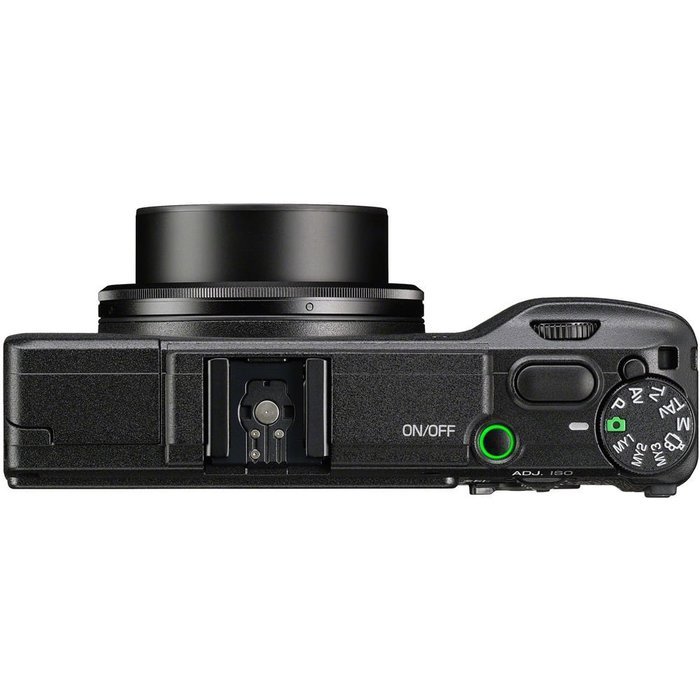 Ricoh GR II Digital Camera With Stylish Urban Leather Set N9