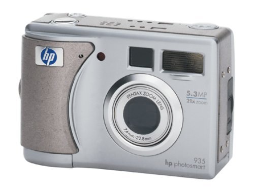 HP Photosmart 935XI 5.3MP Digital Camera with Camera Dock