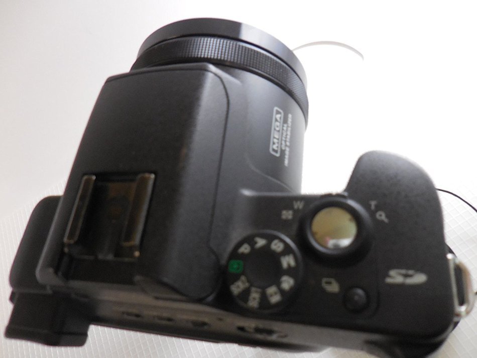 Panasonic LUMIX DMC-FZ20 5 Megapixel Digital Camera ( Silver ) N5