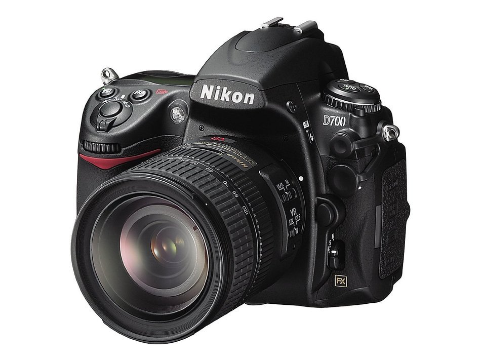 Nikon D700 12.1MP FX-Format CMOS Digital SLR Camera with 3.0-Inch LCD (Body Only) (OLD MODEL) N2