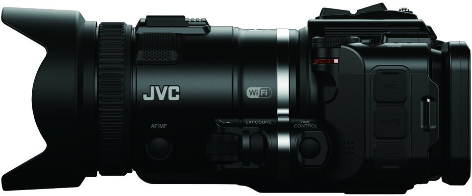CAMCORDER CMOS-SENSOR AVCHD FULL HD CA. LCD-MONITOR N10