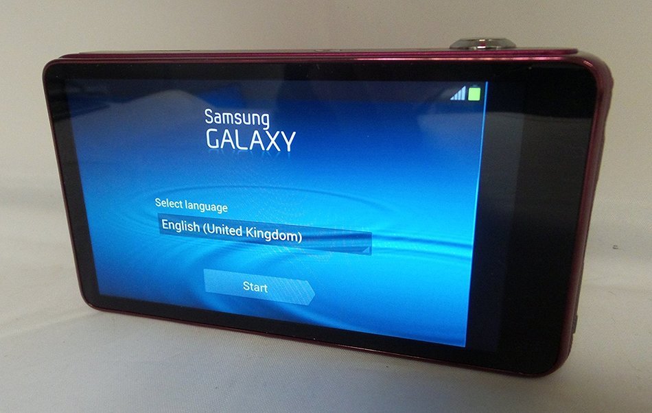 Samsung Galaxy Camera EK-GC100 8GB , Android OS, v4.1 (Jelly Bean) 3G Unlocked HSDPA 850 / 900 / 1900 / 2100 (... N2