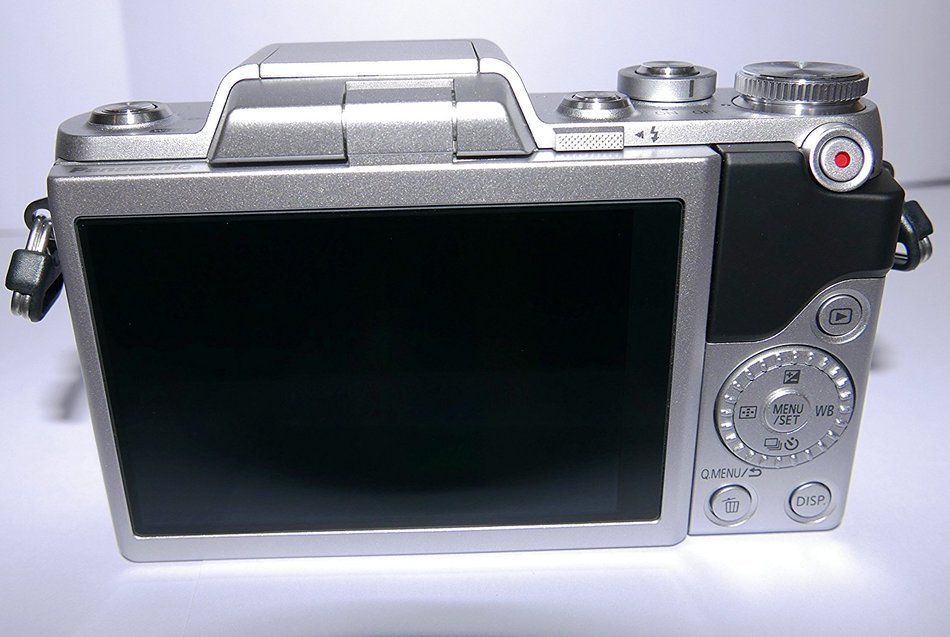 Panasonic Lumix DMC-GF7 Mirrorless Micro Four Thirds Digital Camera (Black Body Only) - International Version... N2