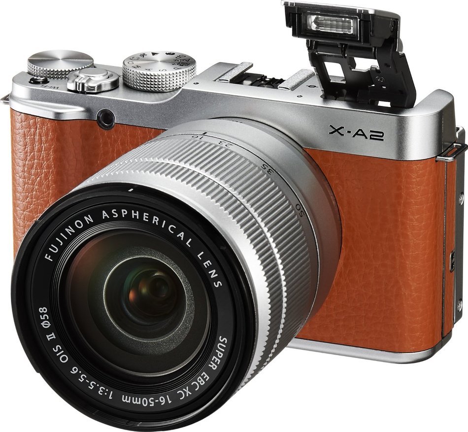 Fujifilm X-A2 w/ XC16-50mm F3.5-5.6II Kit White N14