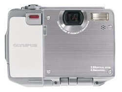 Olympus IR-500 4MP Digital Solutions Camera with 2.8x Optical Zoom (Includes Docking Station) N4