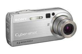 Sony DSCP150 7MP Digital Camera with 3x Optical Zoom (Silver) N2