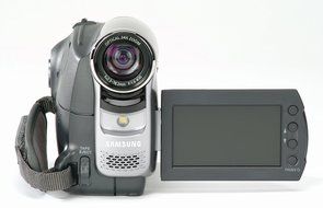 Samsung SC-D372 MiniDV Camcorder with 34x Optical Zoom (Discontinued by Manufacturer) N3