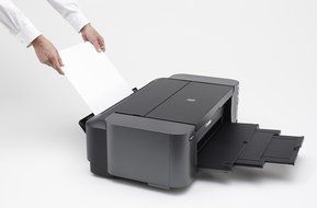 Canon PIXMA PRO-10 Color Professional Inkjet Photo Printer N5