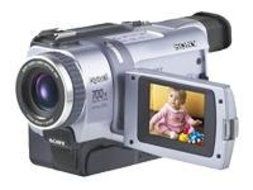 Sony Handycam DCR-TRV240 - Camcorder - 460 Kpix - optical zoom: 25 x - Digital8 - black, silver