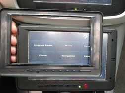 Xenarc 702TSV VGA Touchscreen Monitor, 1000nit N2