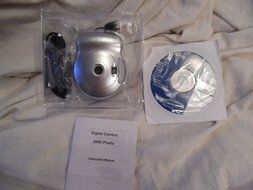 Batavus Digital Camera 300k Pixels with Software and Usb Cable