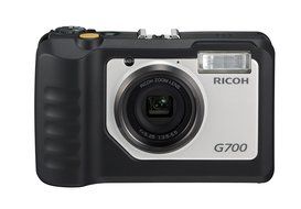 RICOH Digital Camera G700 12.10MPS x5 Optical zoom Wide range28mm Water Proof 5m Shock resist