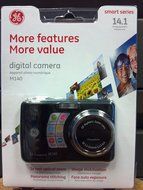 GE Smart Series 14.1 megapixel Digital Camera M140 N2
