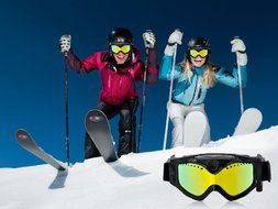 Skiing Goggles with Built-in Sports Action Camera Featuring 720p HD Resolution Recoding and a Cool 130 Degree... N8