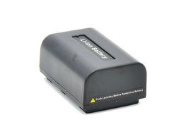 SEREE HDV-S5 Full HD 1080p 30fps Camcorder 24MP Resolution Macro Mode Support up to 64G SD Card External battery... N18