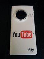 Flip MinoHD Video Camera 4 GB, 1 Hour (3rd Generation) - White