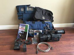 Panasonic Pro AG-HVX205A / HVX200A 3CCD P2/DVCPRO 1080i High Definition Camcorder with 13x Optical Zoom - International... N5