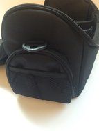 Vivitar VIV-DC-69 Large Gadget Bag (Black) N6