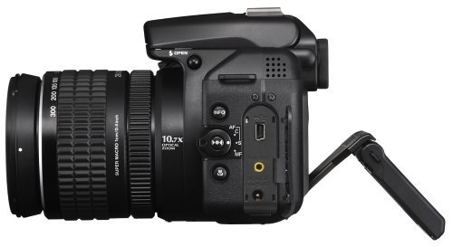 Fujifilm Finepix S9000 9MP Digital Camera with 10.7x Wide Optical Zoom N4