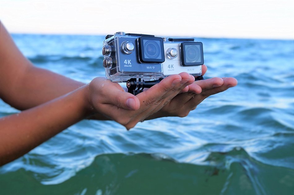 Sports Action Camera Ultra 4K HD Waterproof Wi-Fi 1080P H9 Bag Camcorder 2.0 Lcd 170 Degree Wide Lens + Gift N8