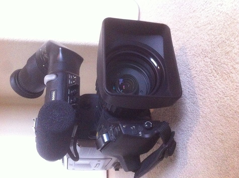 3 Panasonic Ag-dvc200 N4