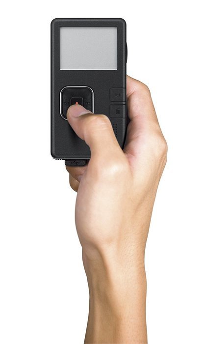 Creative Labs Vado HD 720p Pocket Video Camcorder with 8 GB Video Storage and 2x Digital Zoom (Black) OLD MODEL N5