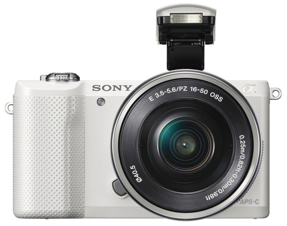 Sony A5000 ILCE5000LW.CEC Appareil photo num&eacute;rique hybride 20,1 Mpix Zoom optique 3x Blanc + Objectif 16-50 mm... N8